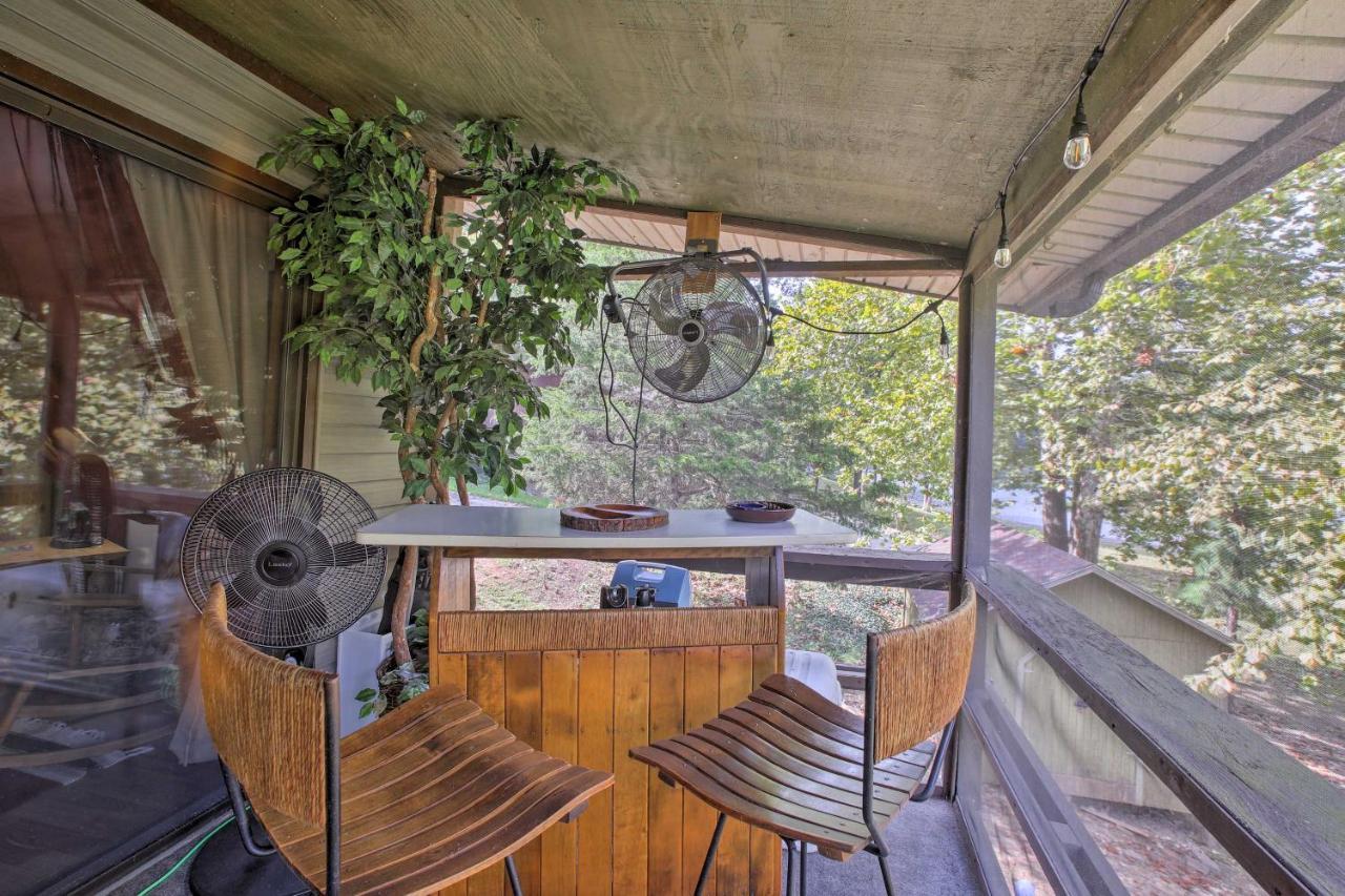 Lakefront Table Rock Home With Fire Pit! Golden Εξωτερικό φωτογραφία