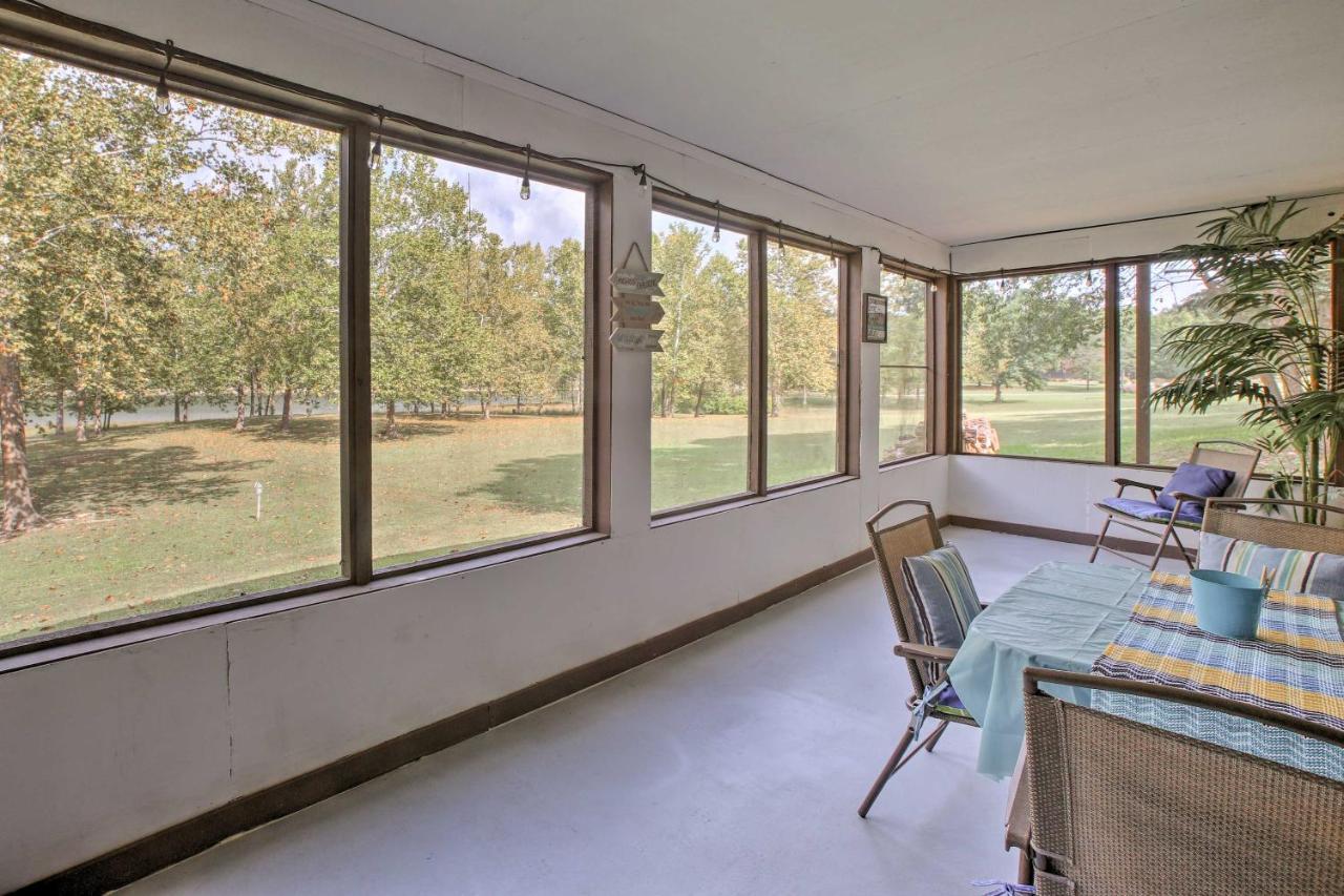 Lakefront Table Rock Home With Fire Pit! Golden Εξωτερικό φωτογραφία